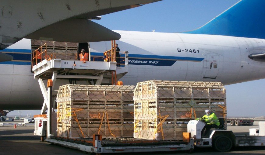 德惠到日本空运公司